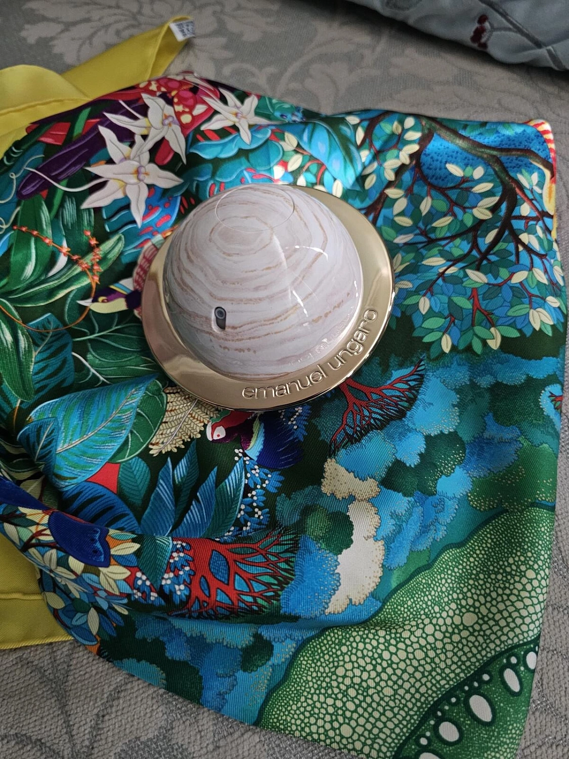 Emanuel Ungaro Cosmic