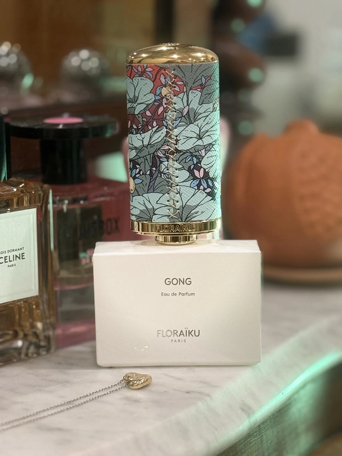 Floraïku Gong
