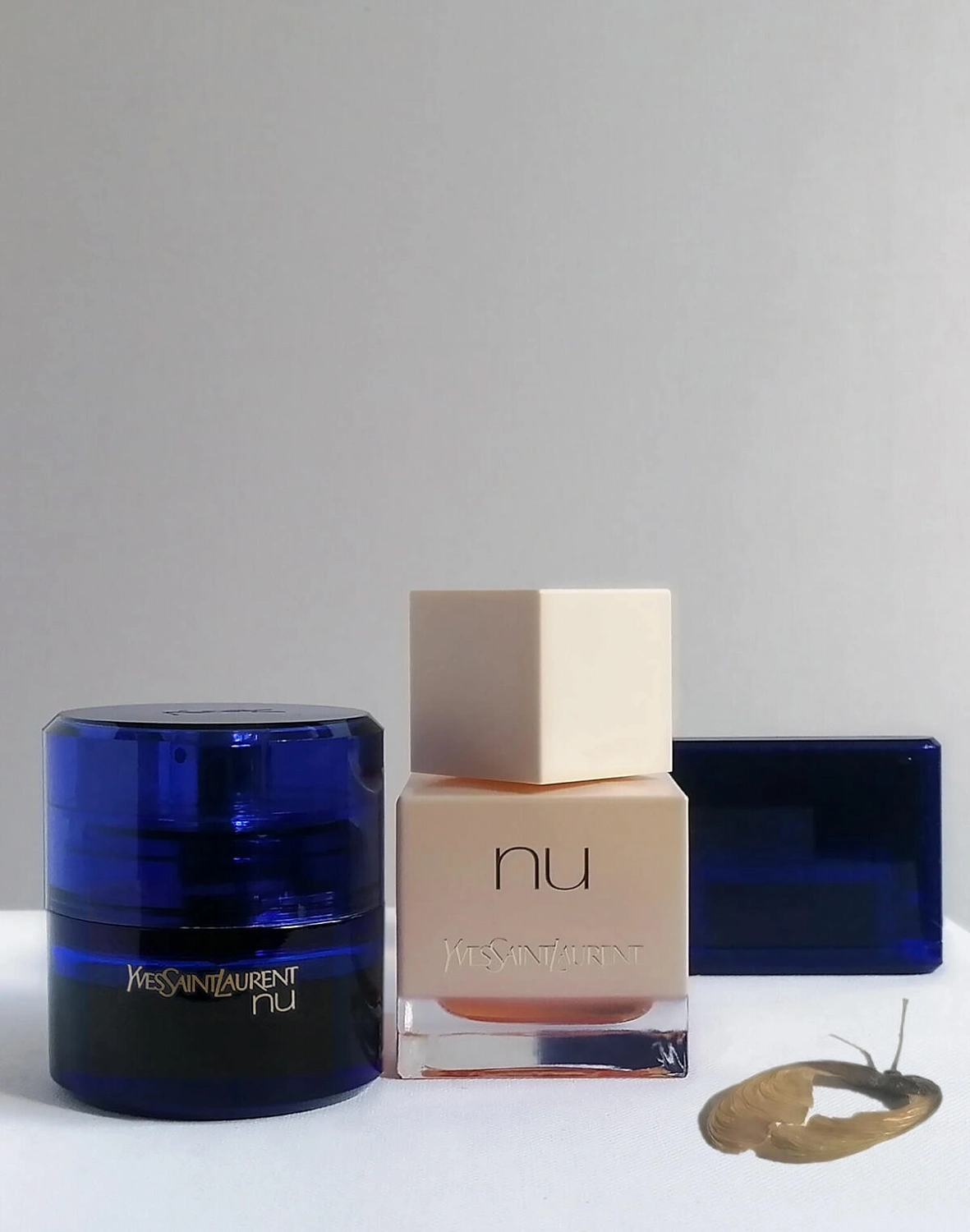 Yves Saint Laurent Nu La Collection