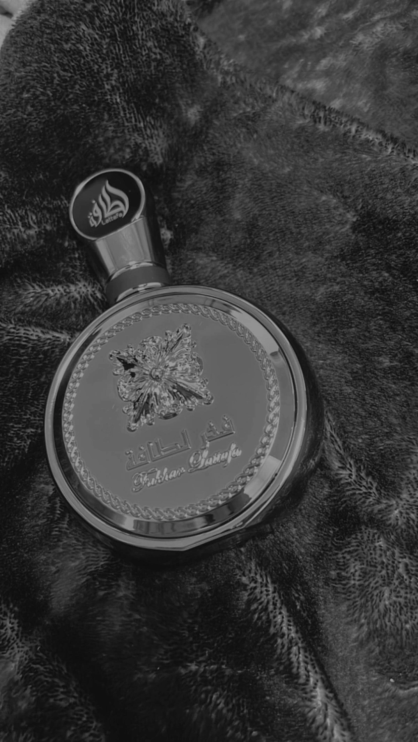 Lattafa Fakhar Extrait