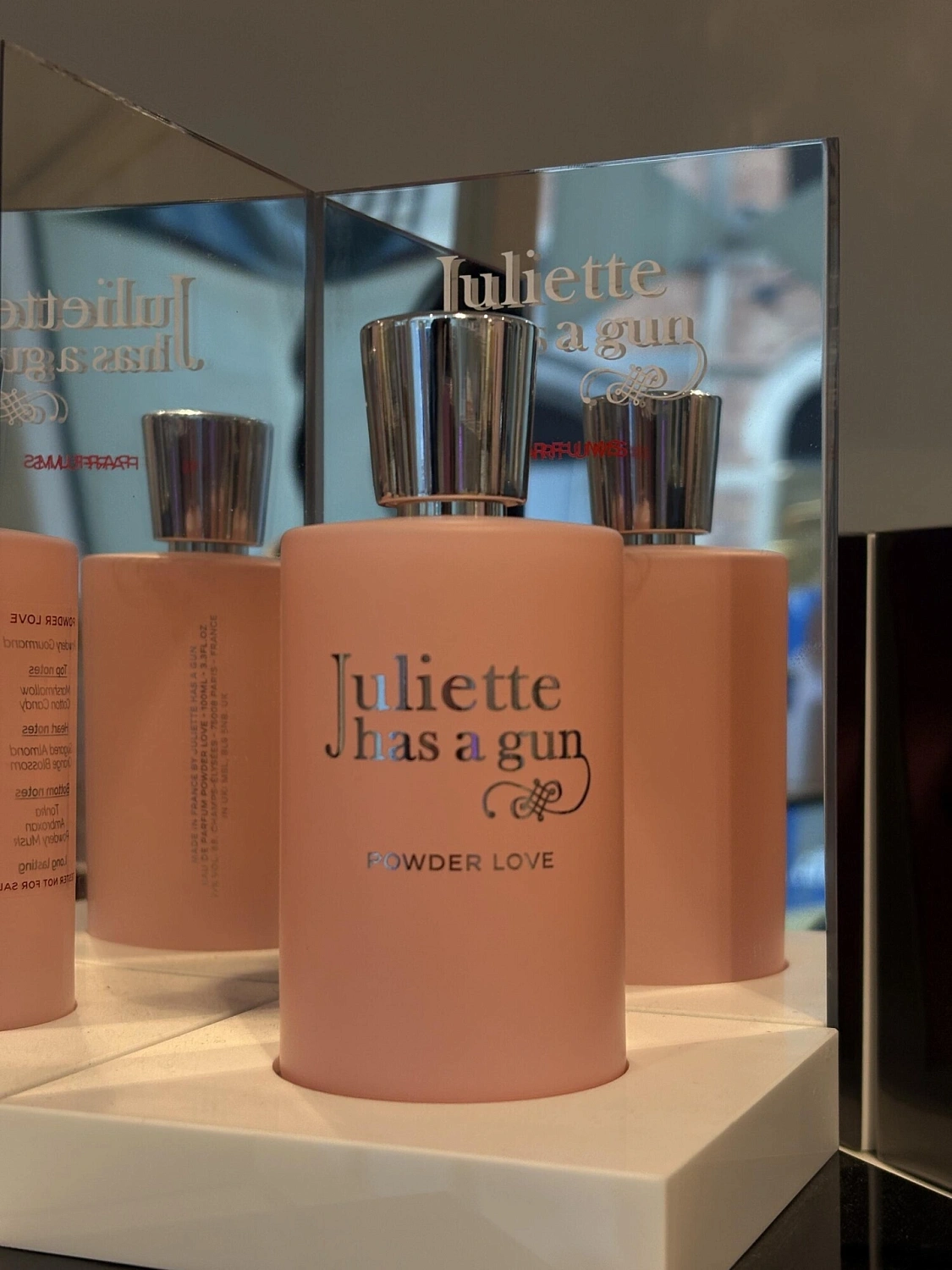 Juliette Has a Gun Powder Love