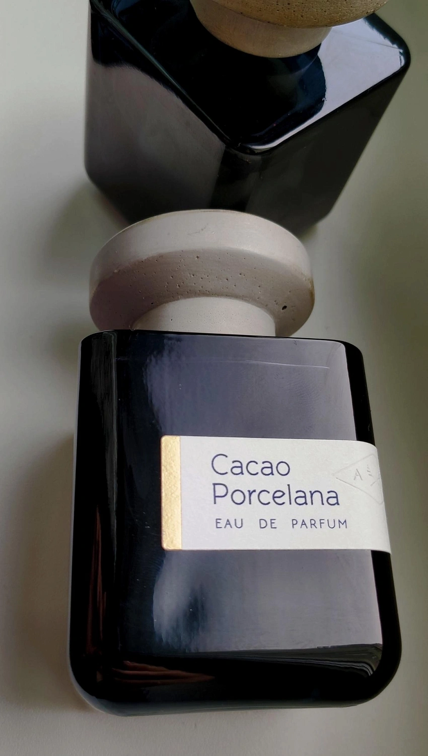 Atelier Materi Cacao Porcelana