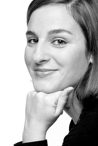 Парфюмер Juliette Karagueuzoglou (Жюльетт Карагёзоглу)