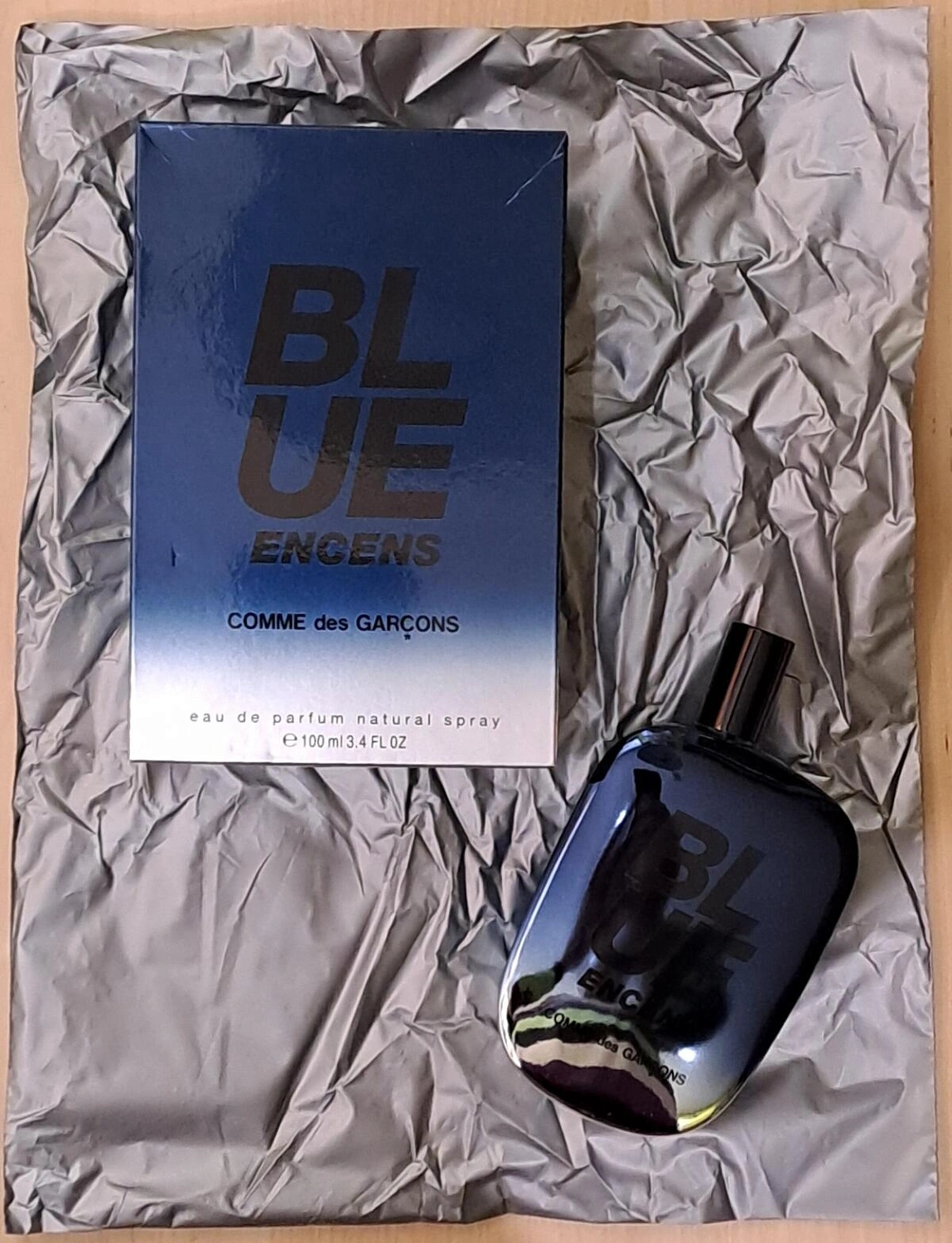 Comme des Garçons Blue Encens