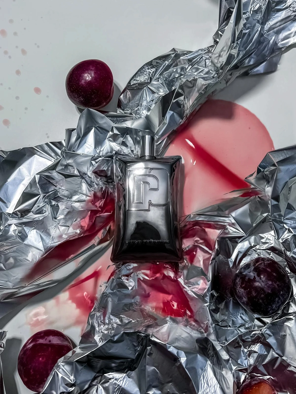 Paco Rabanne Strong Me