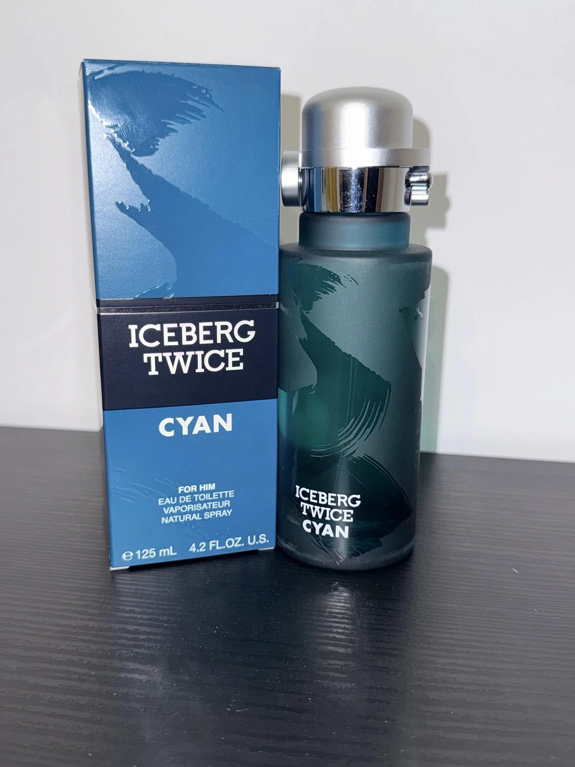 Iceberg Twice Cyan
