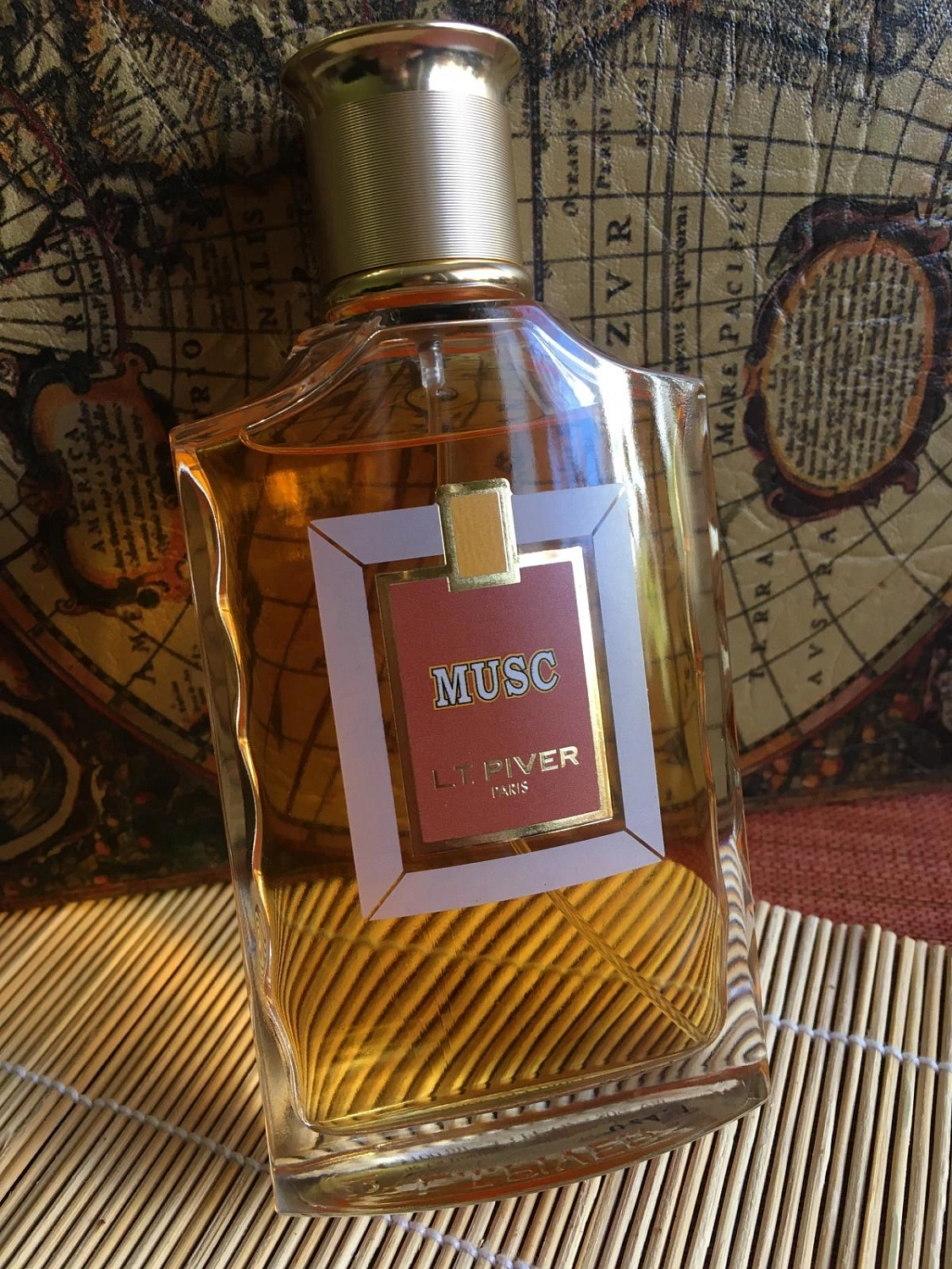 L.T. Piver Musc