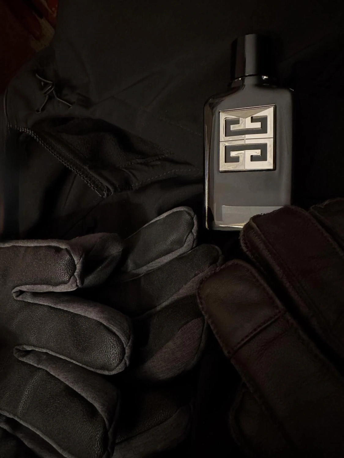 Givenchy Gentleman Society