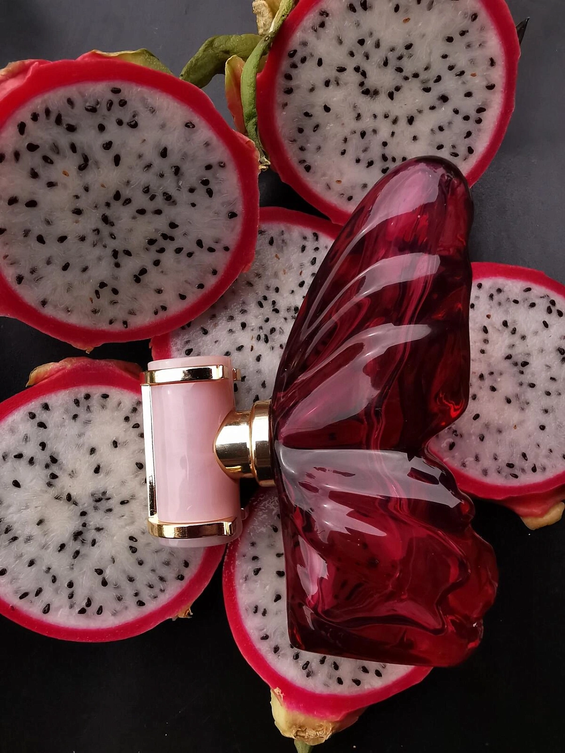 Carolina Herrera La Bomba