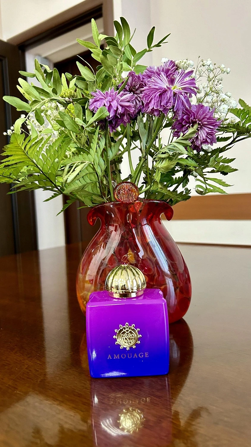 Amouage Myths Woman