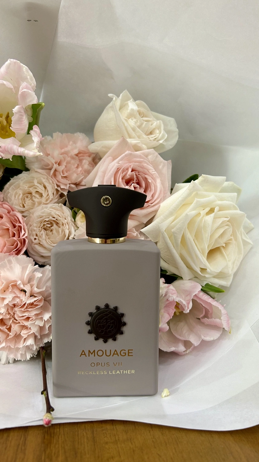 Amouage The Library Collection Opus VII Reckless Leather