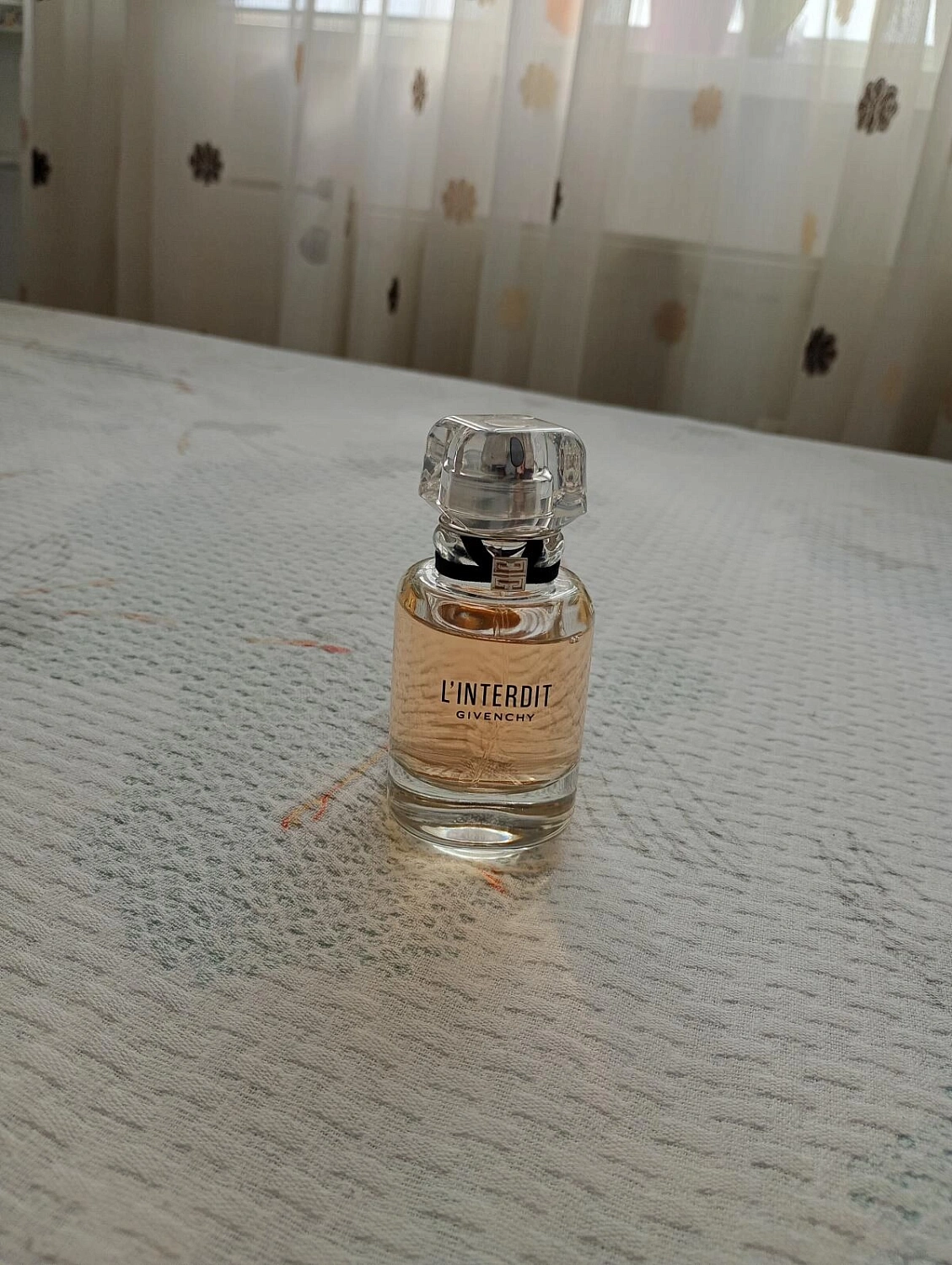 Givenchy L'Interdit Eau de Toilette 2022