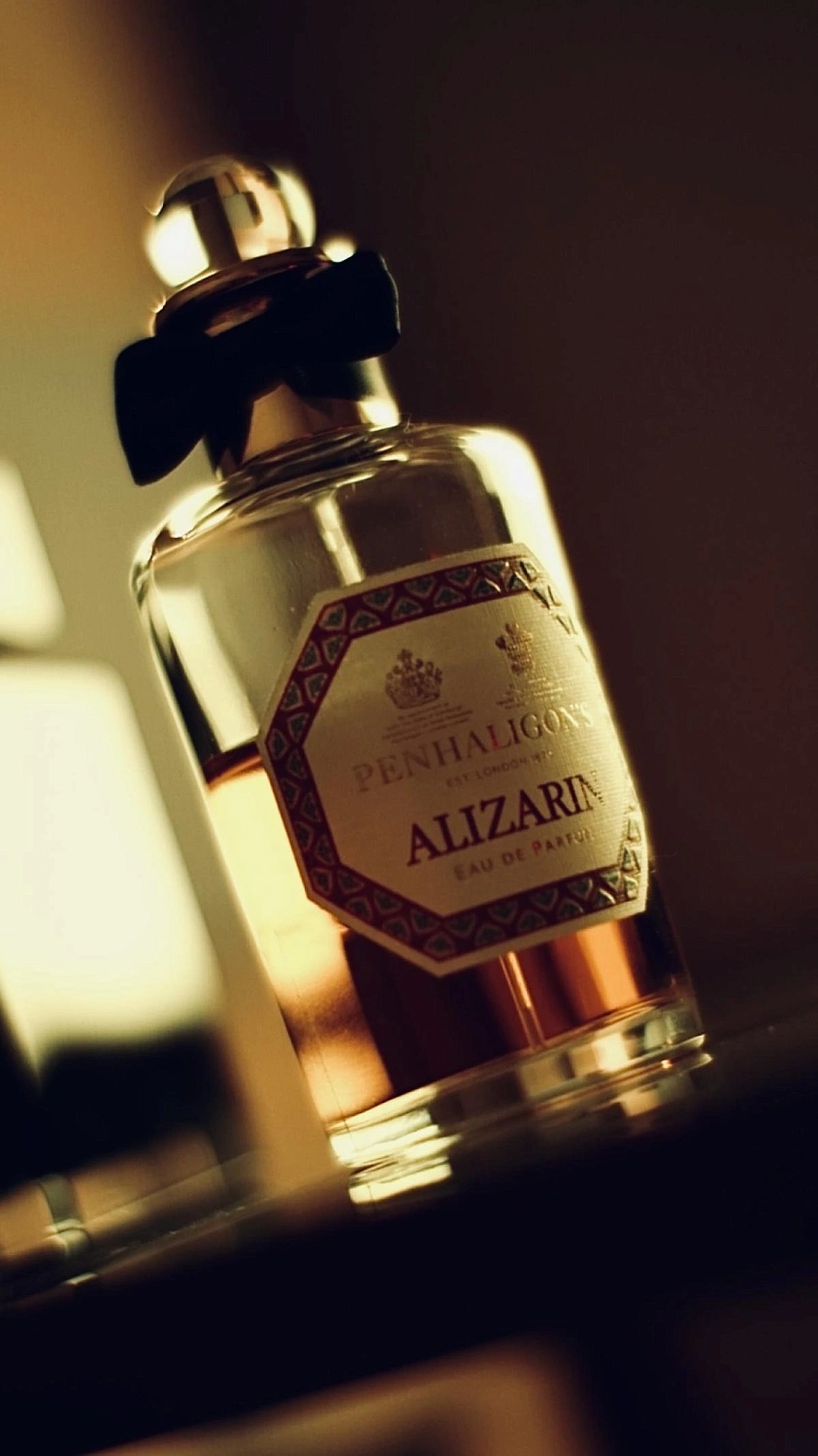 Penhaligon's Alizarin