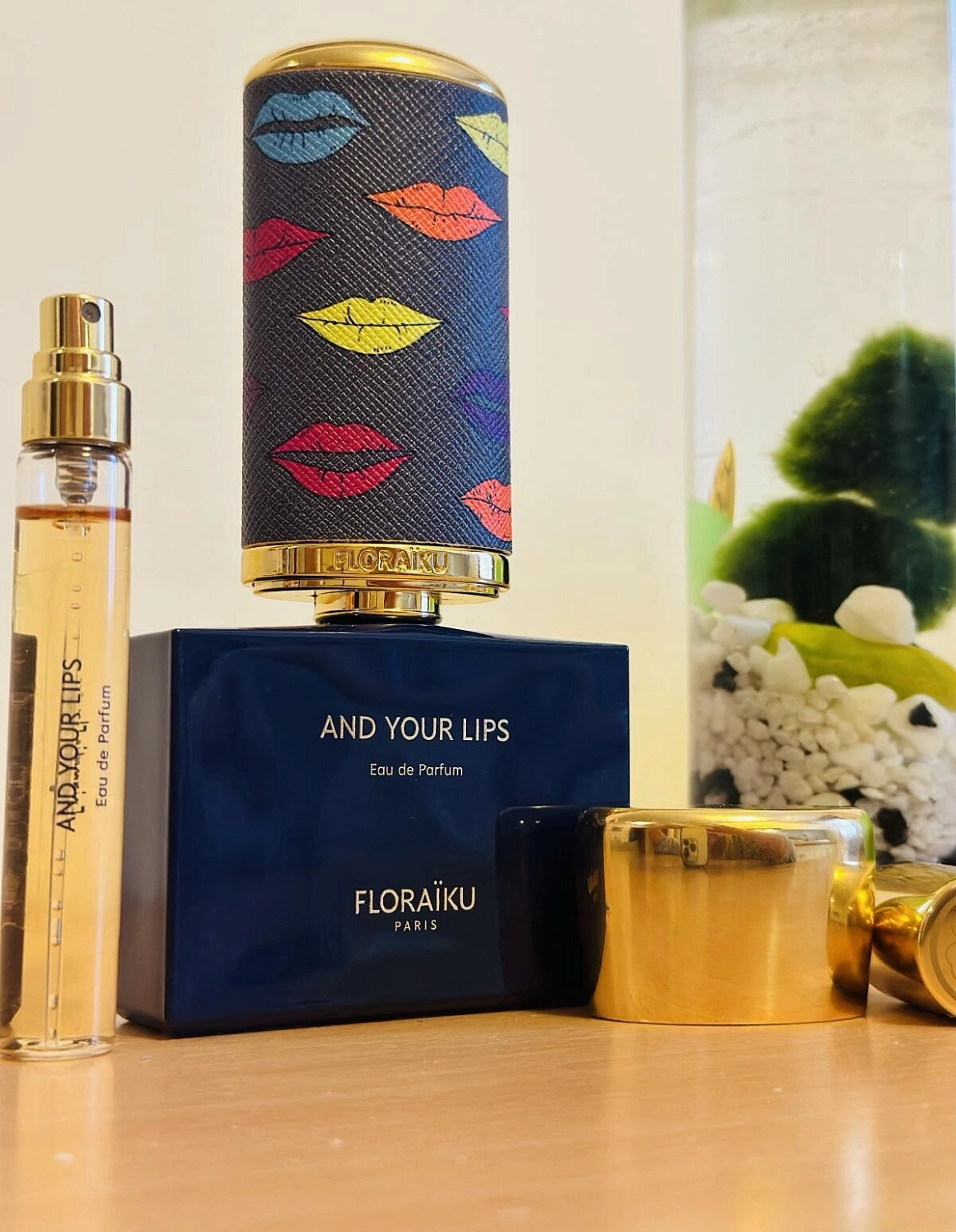 Floraïku And Your Lips