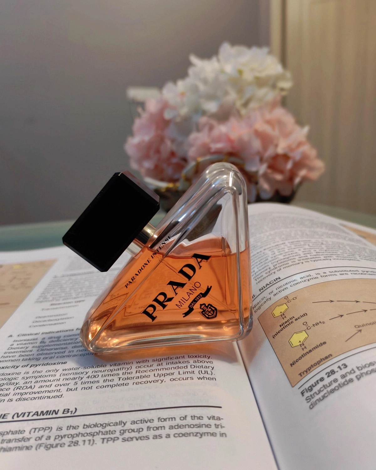 Prada Paradoxe Intense