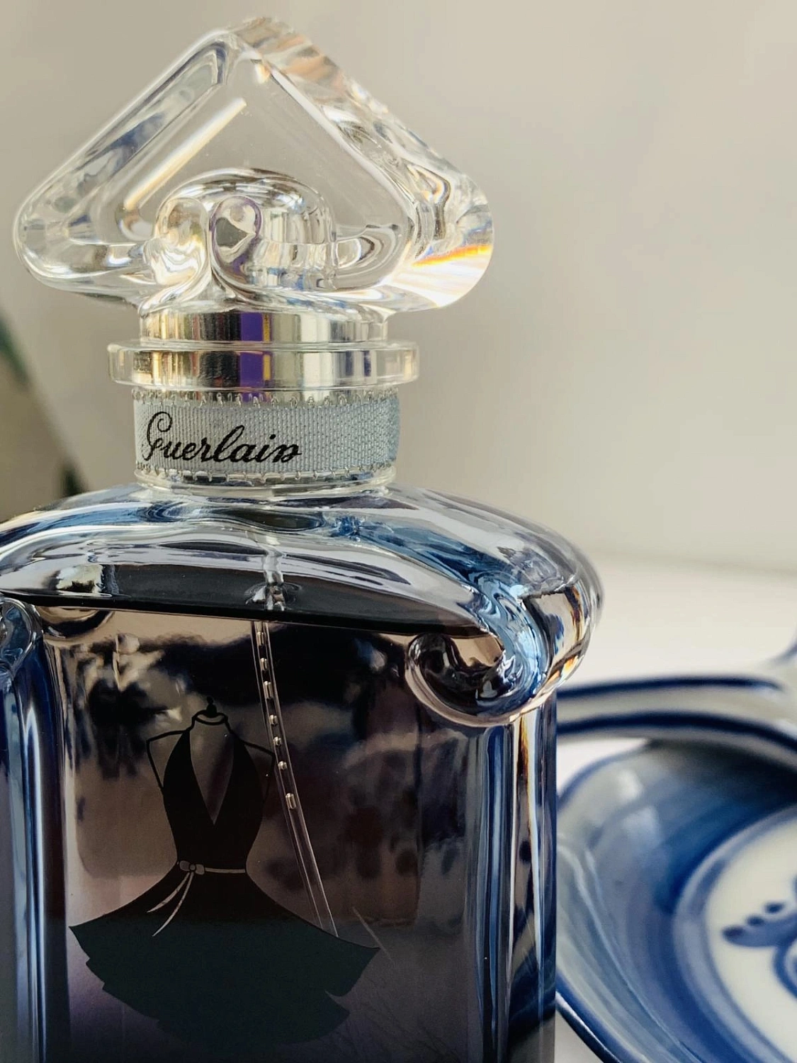 Guerlain La Petite Robe Noire Intense