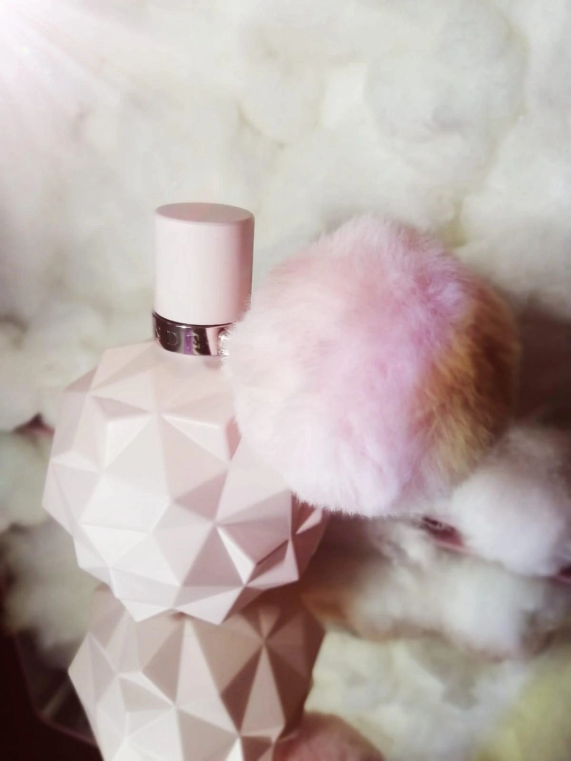 Ariana Grande Sweet Like Candy