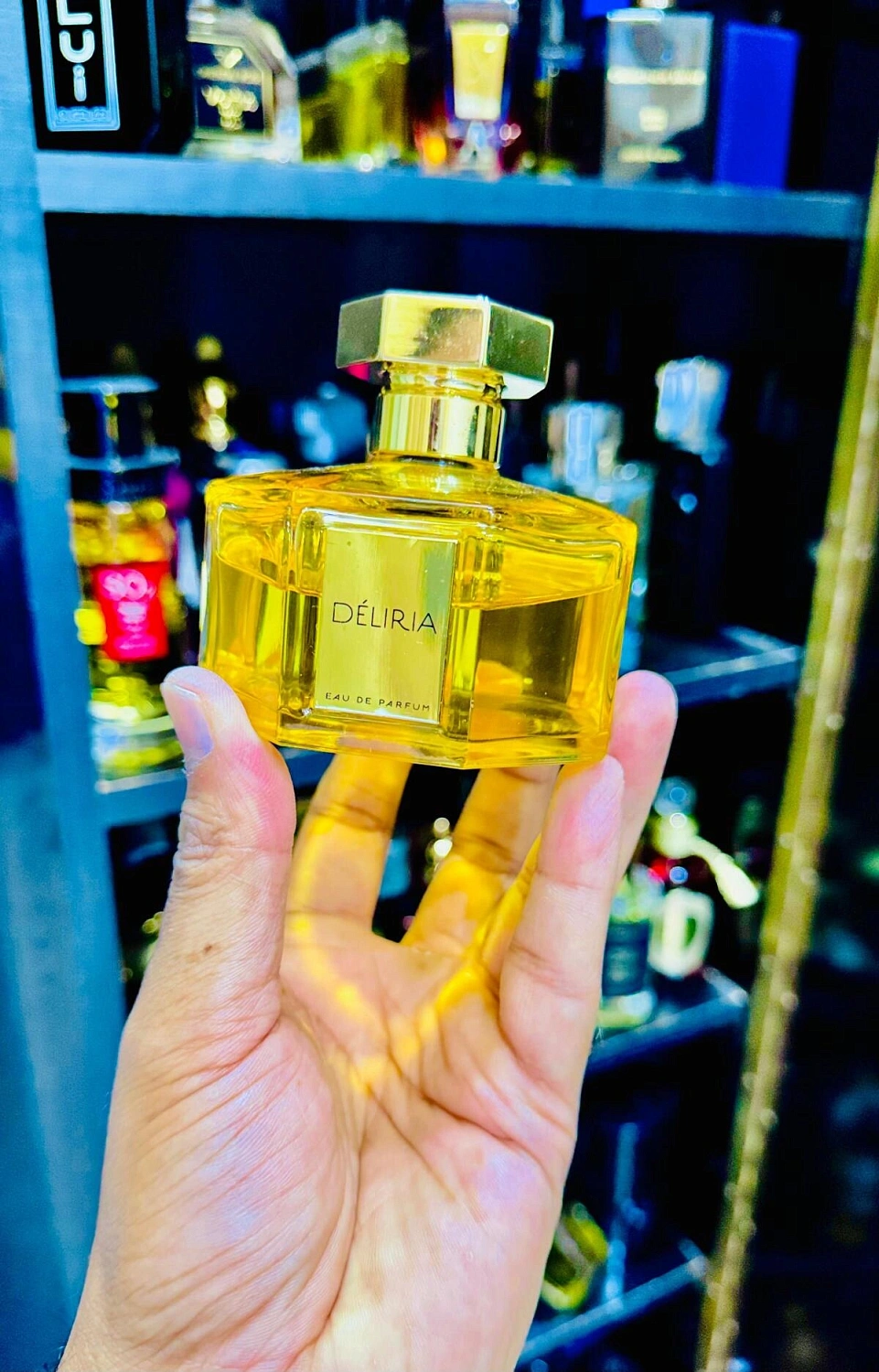 L'Artisan Parfumeur Deliria