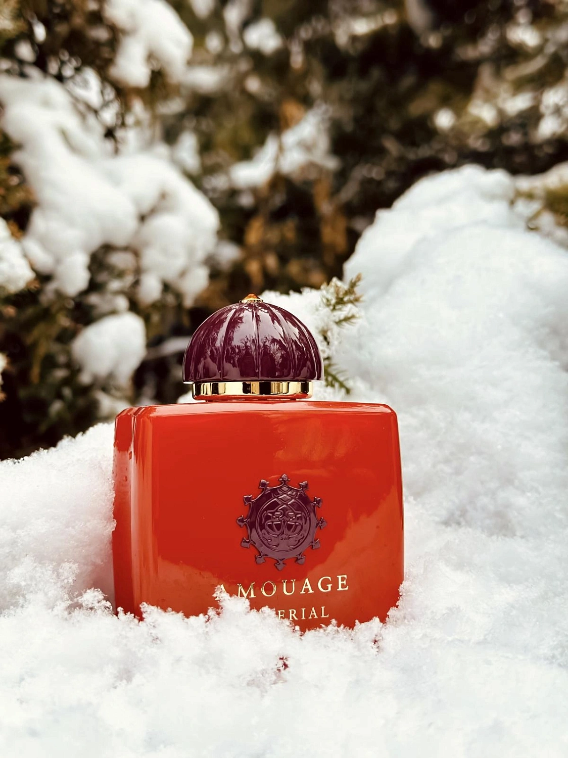 Amouage Material