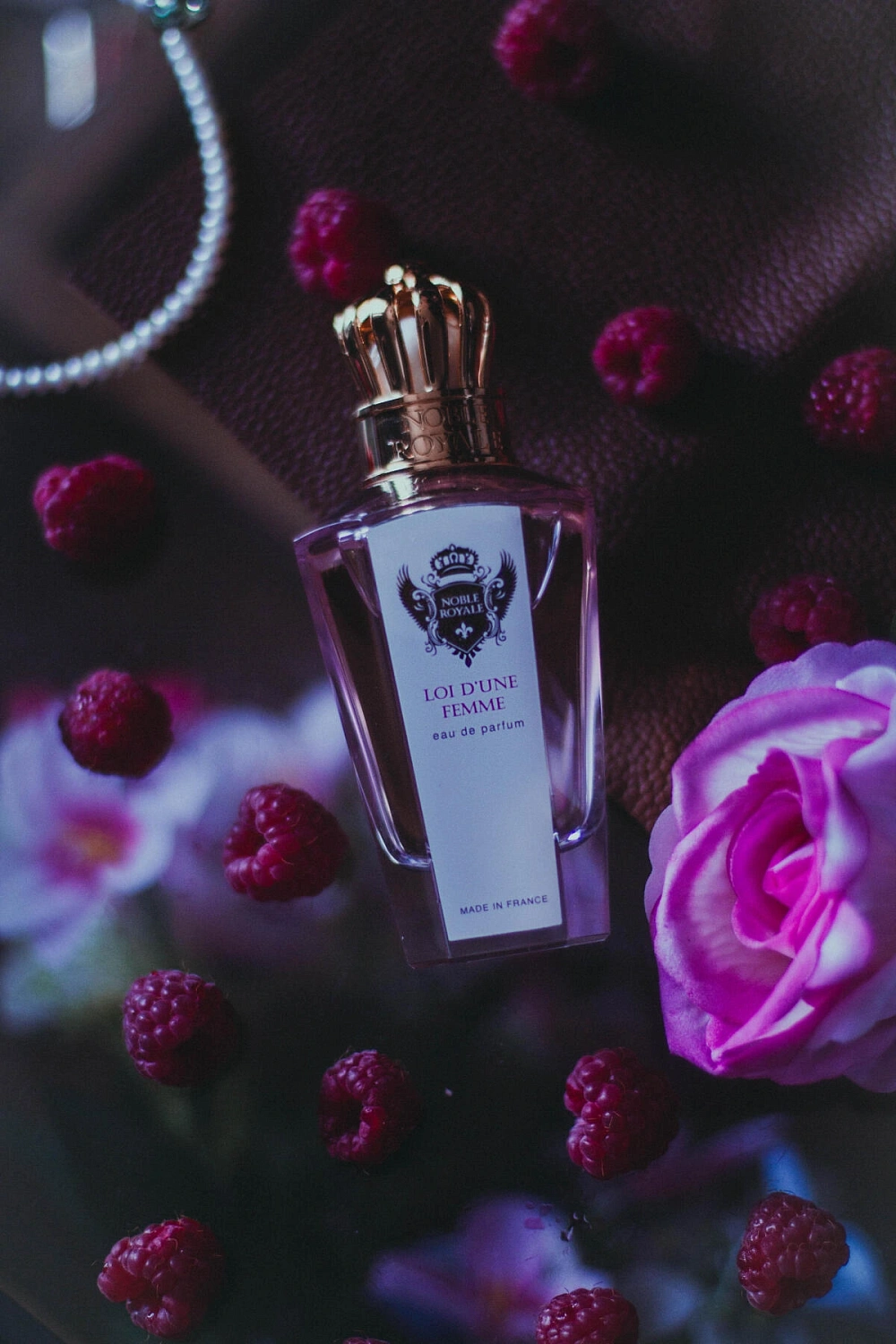 Noble Royale Loi D'Une Femme