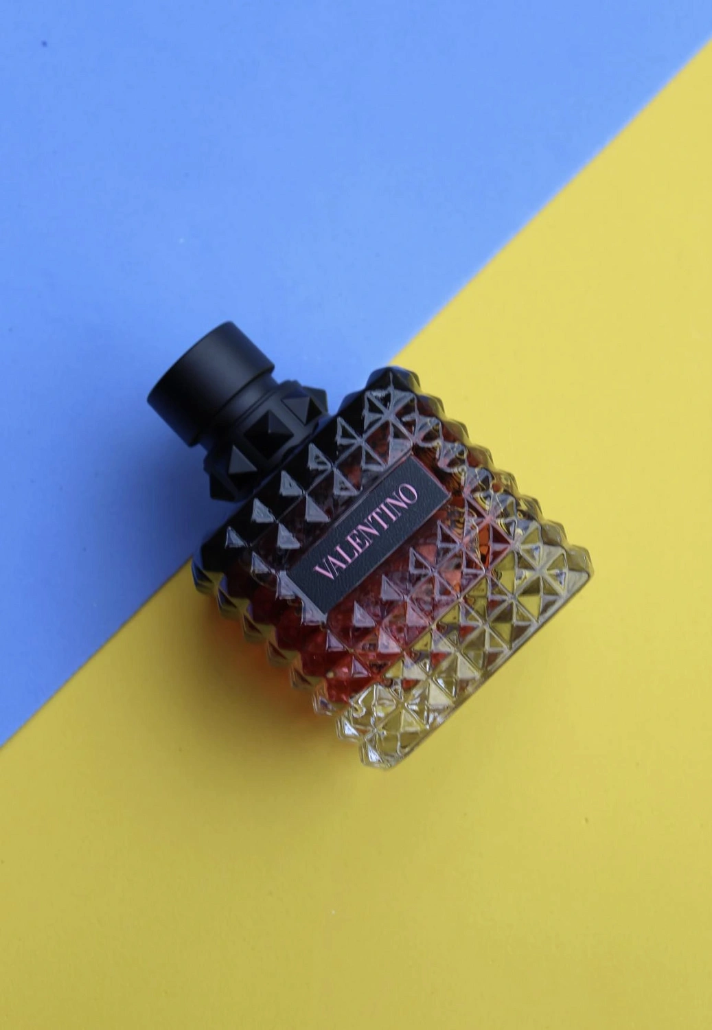 Valentino Donna Born In Roma Intense