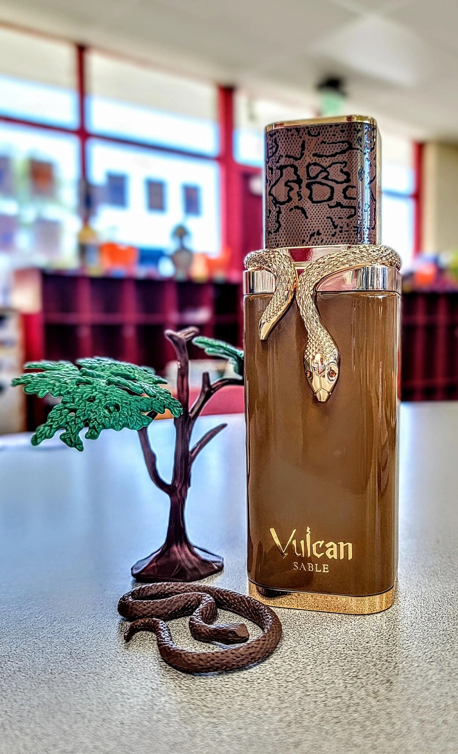 Fragrance World Vulcan Sable