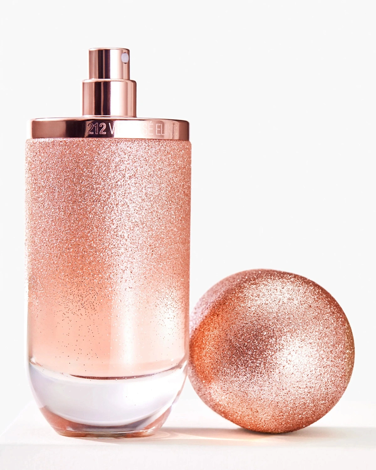 Carolina Herrera 212 VIP Rose Elixir