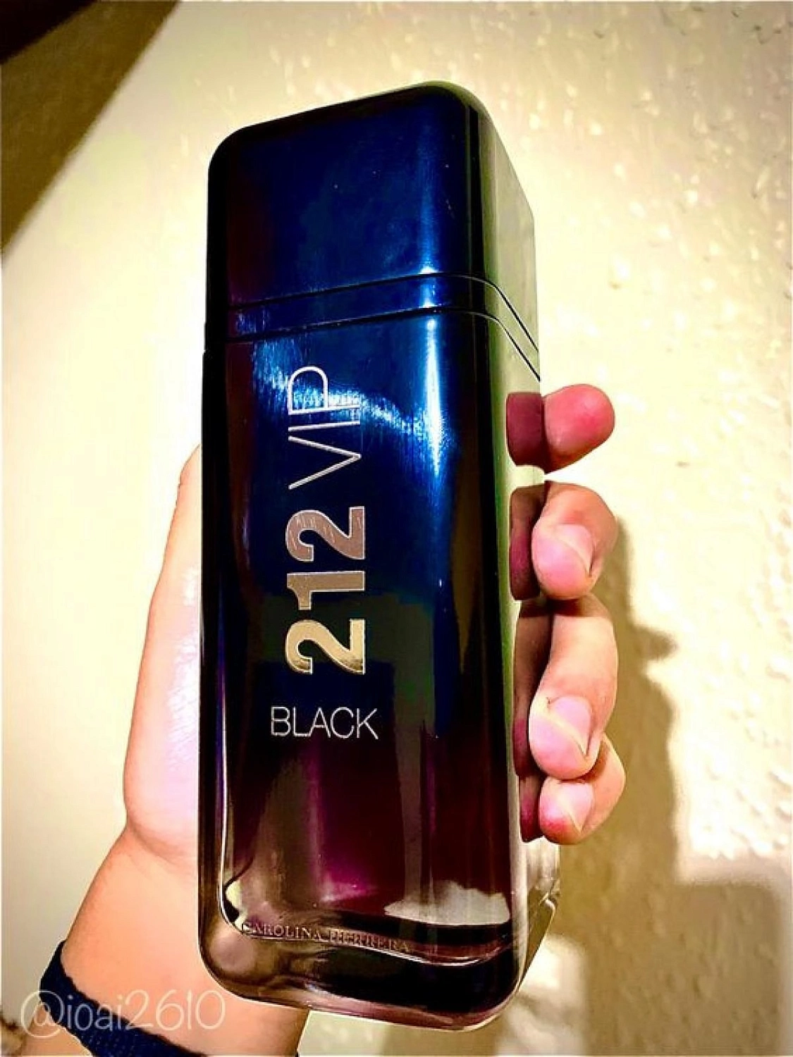 Carolina Herrera 212 VIP Black