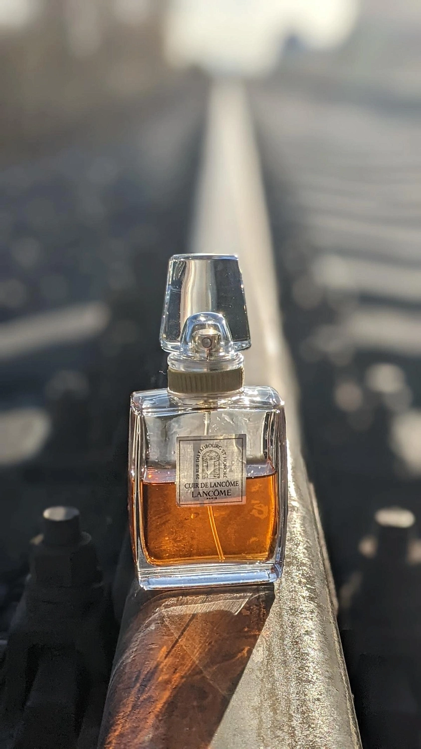 Cuir de Lancôme