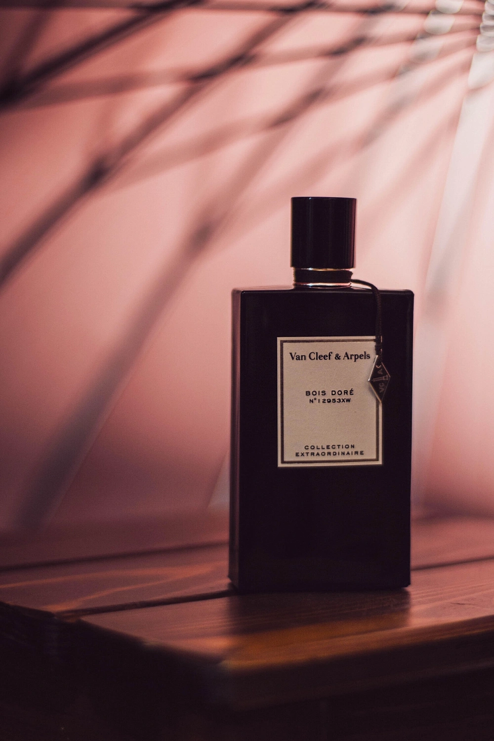 Van Cleef & Arpels Collection Extraordinaire Bois Dore