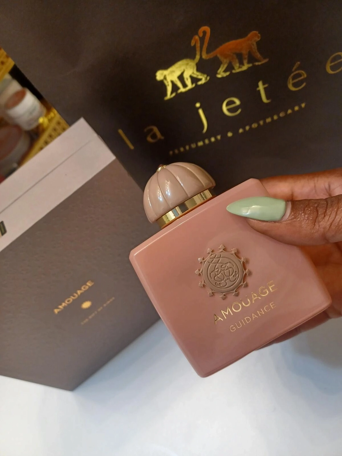 Amouage Guidance