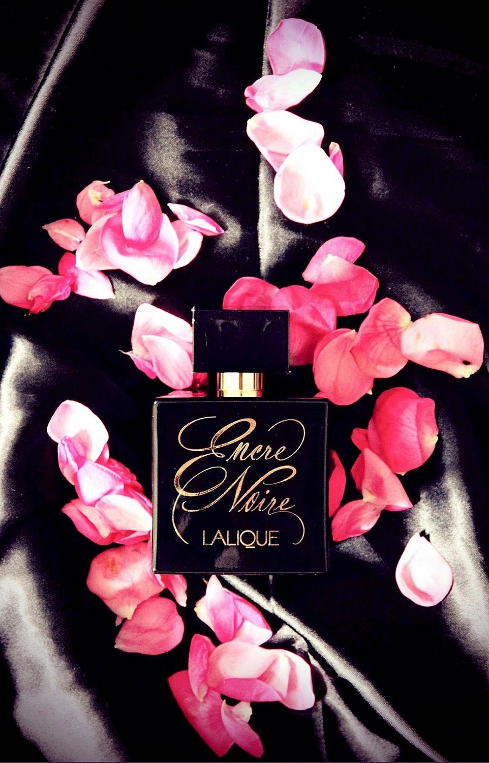 Lalique Encre Noire pour Elle
