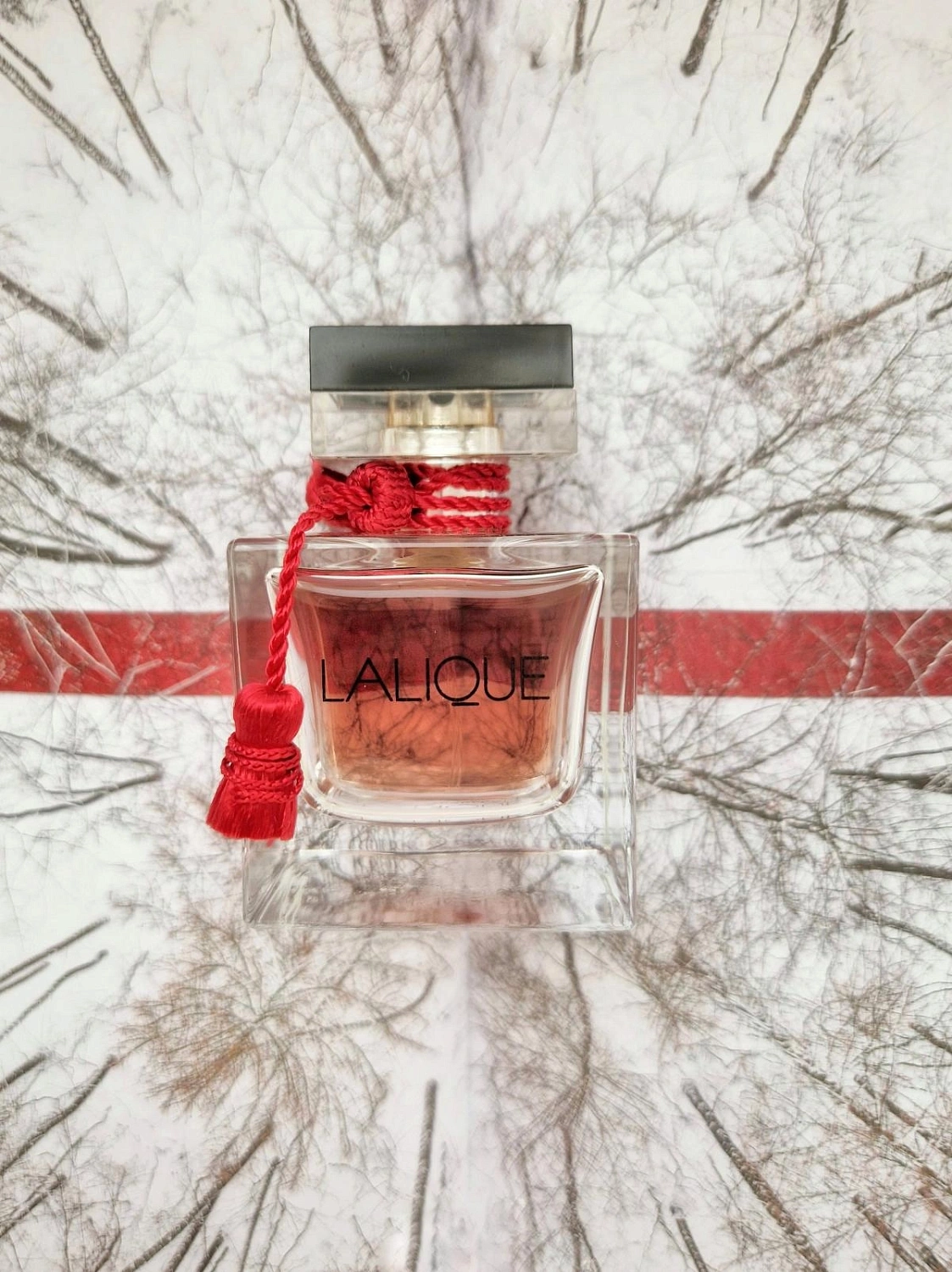 Lalique Le Parfum