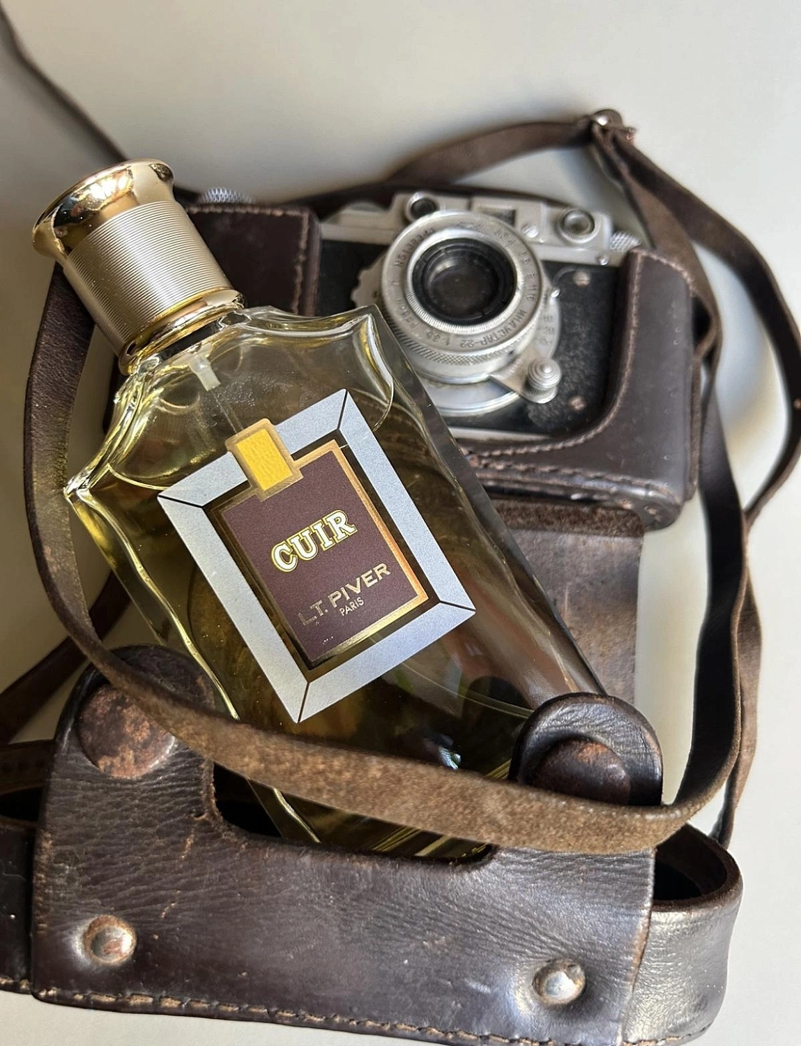 L.T. Piver Cuir