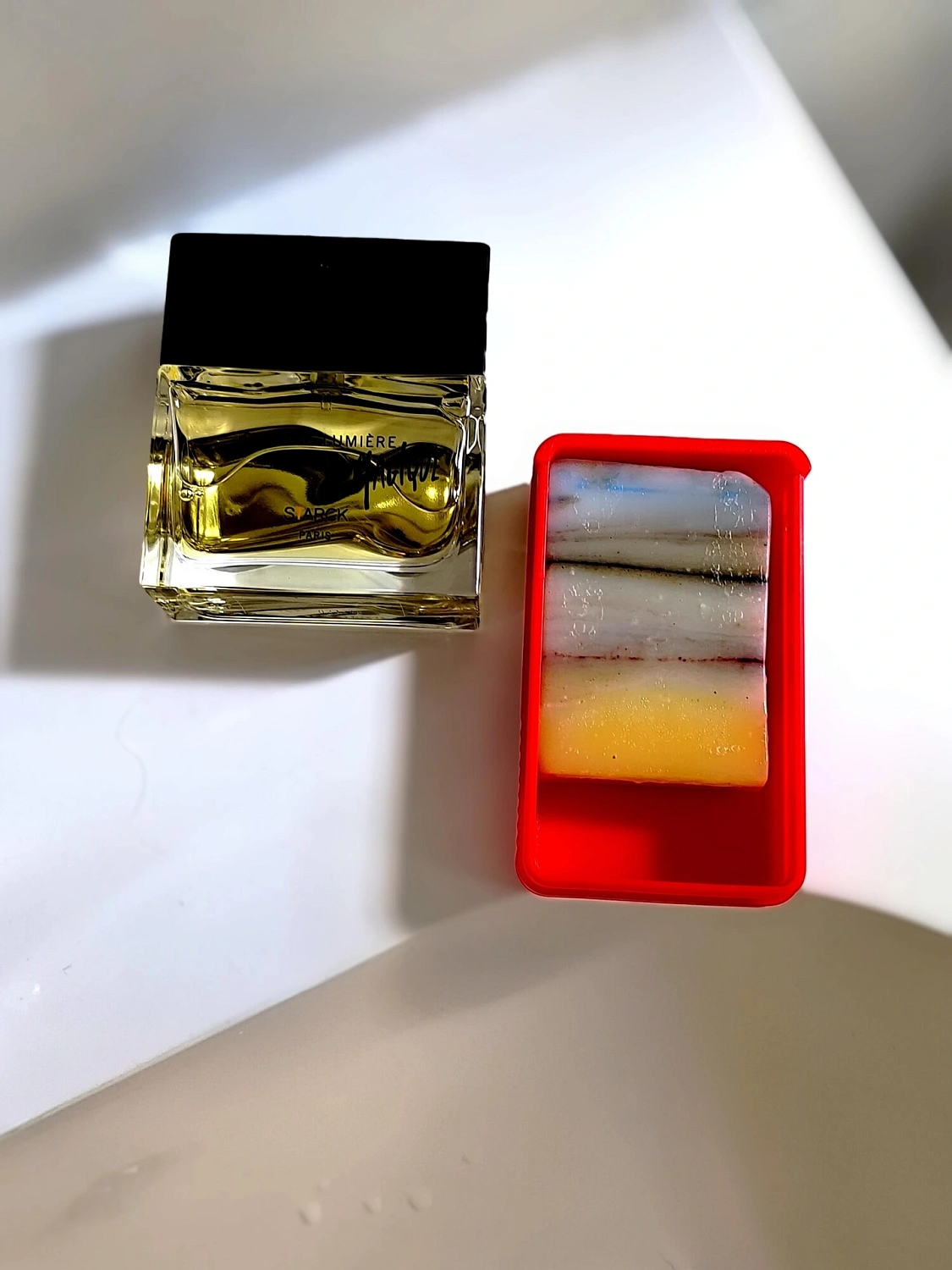 Starck Peau de Lumiere Magique
