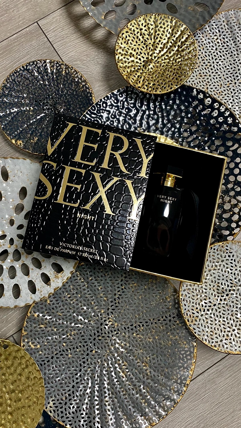 Victoria's Secret Very Sexy Night Eau de Parfum