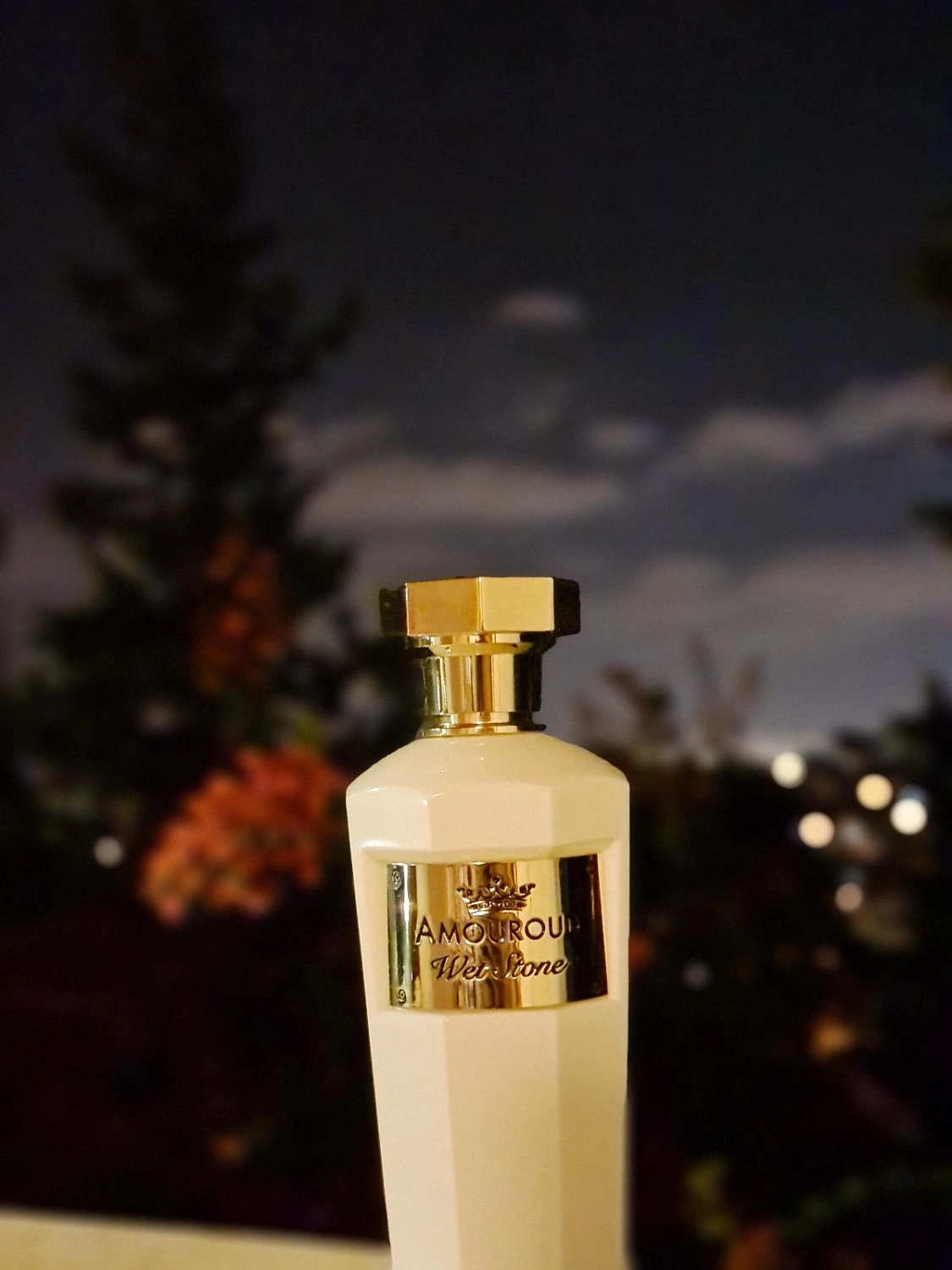 Amouroud Wet Stone