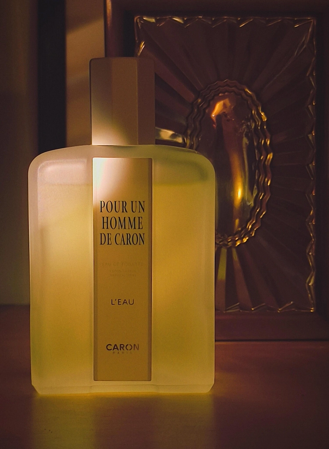 Pour Un Homme de Caron L'Eau