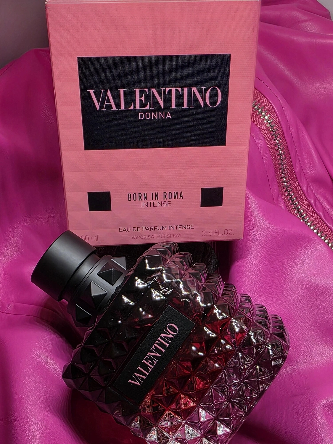 Valentino Donna Born In Roma Intense