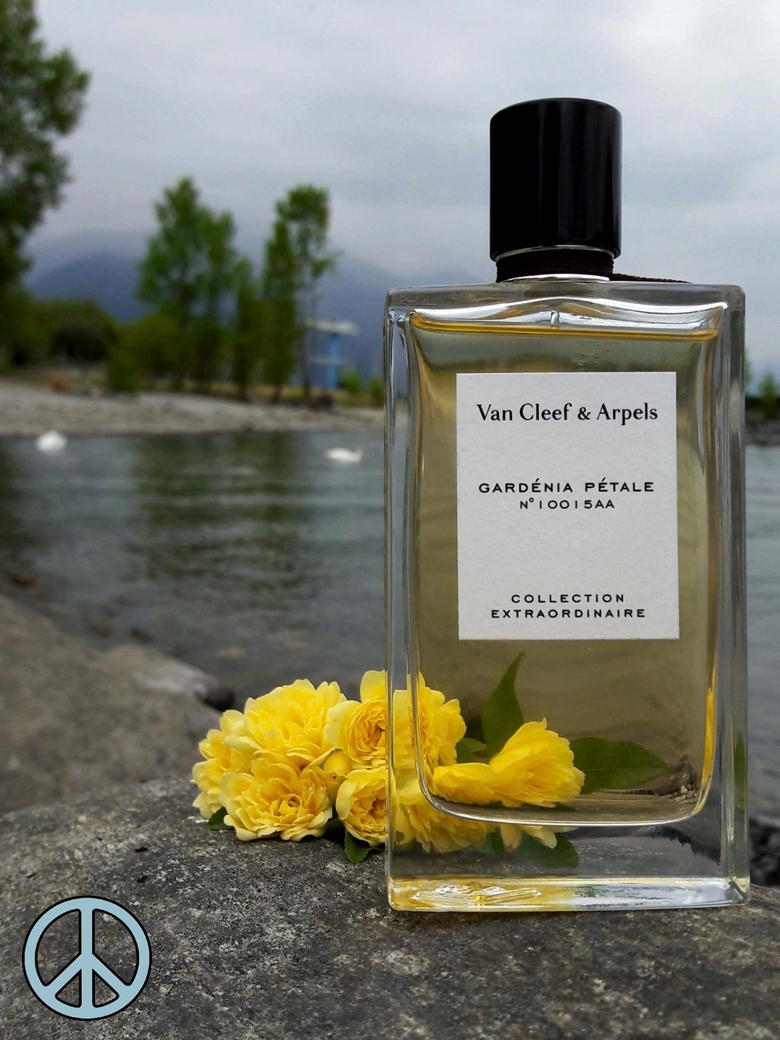 Van Cleef & Arpels Collection Extraordinaire Gardenia Petale