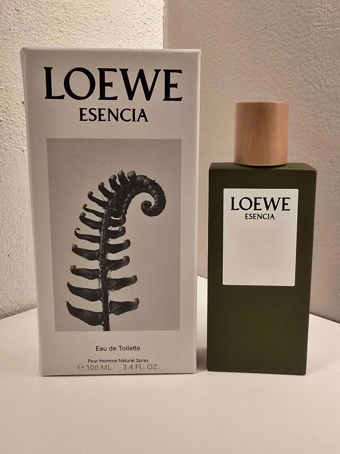 Loewe Esencia pour Homme