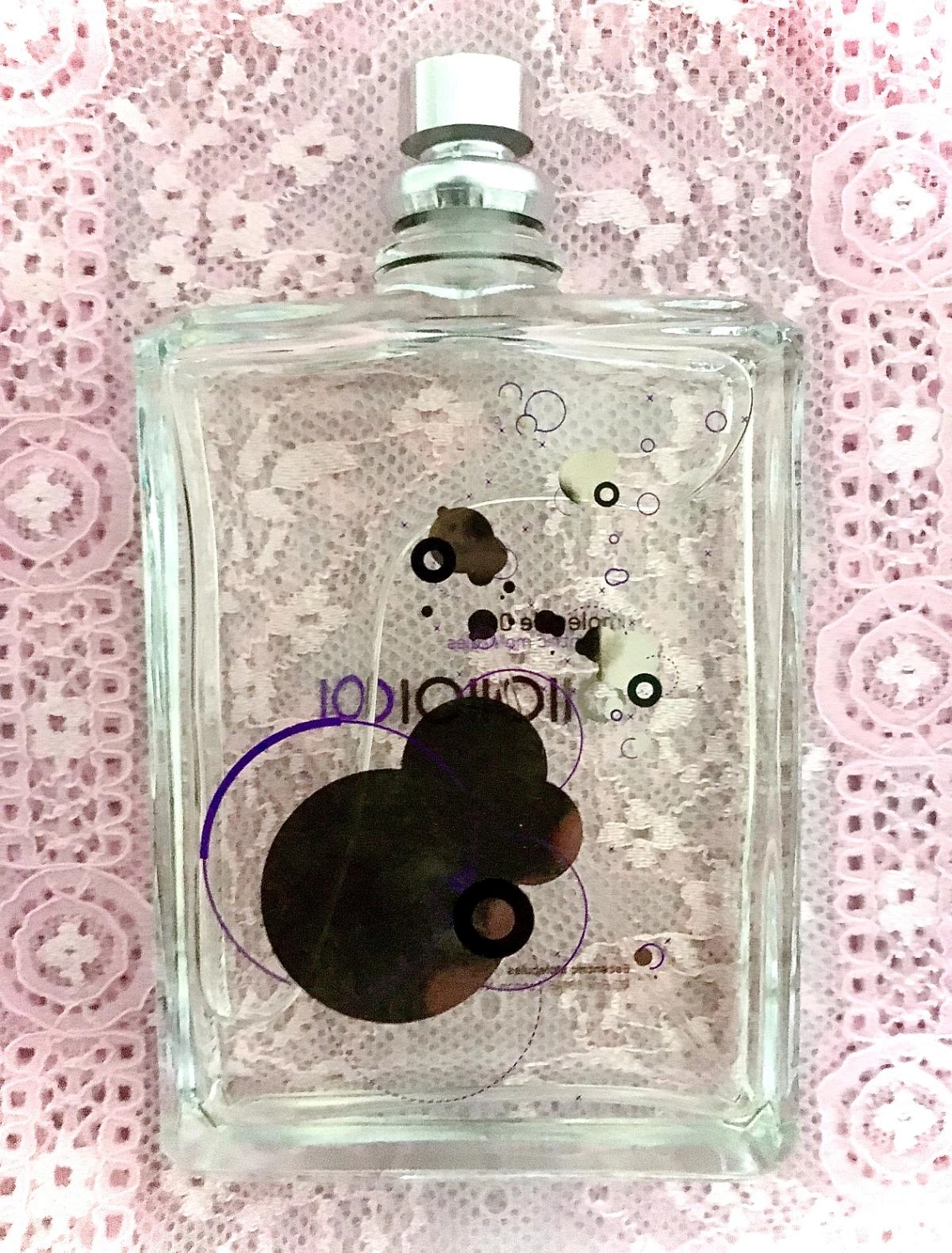 Escentric Molecules Molecule 01