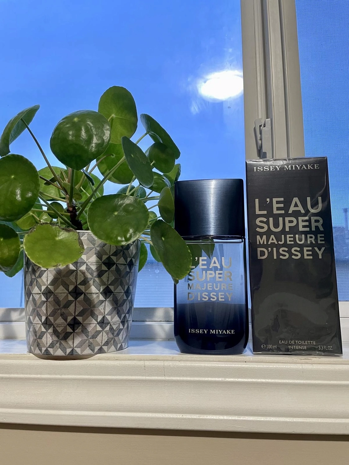 Issey Miyake L'Eau Super Majeure d'Issey
