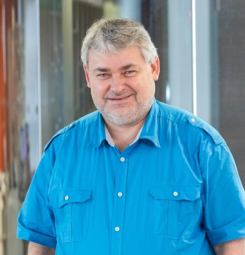 Старший парфюмер Tim Gage (Тим Гейдж)