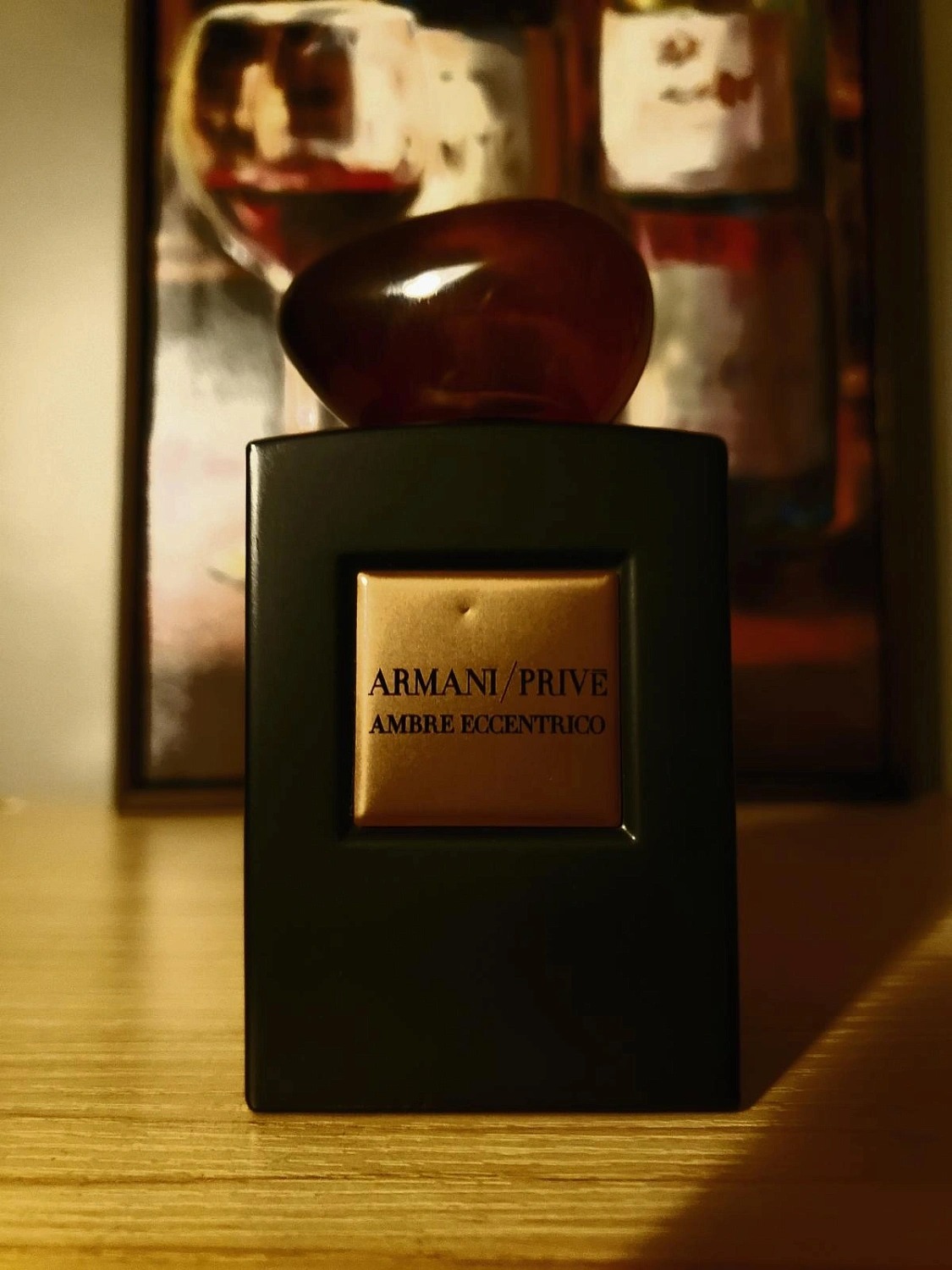 Armani Prive Ambre Eccentrico