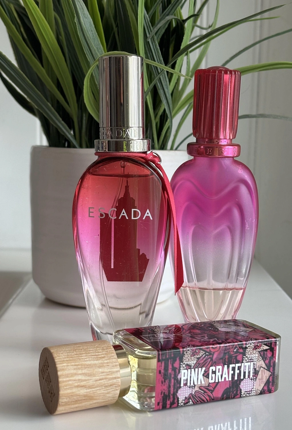 Escada Sexy Graffiti 2011