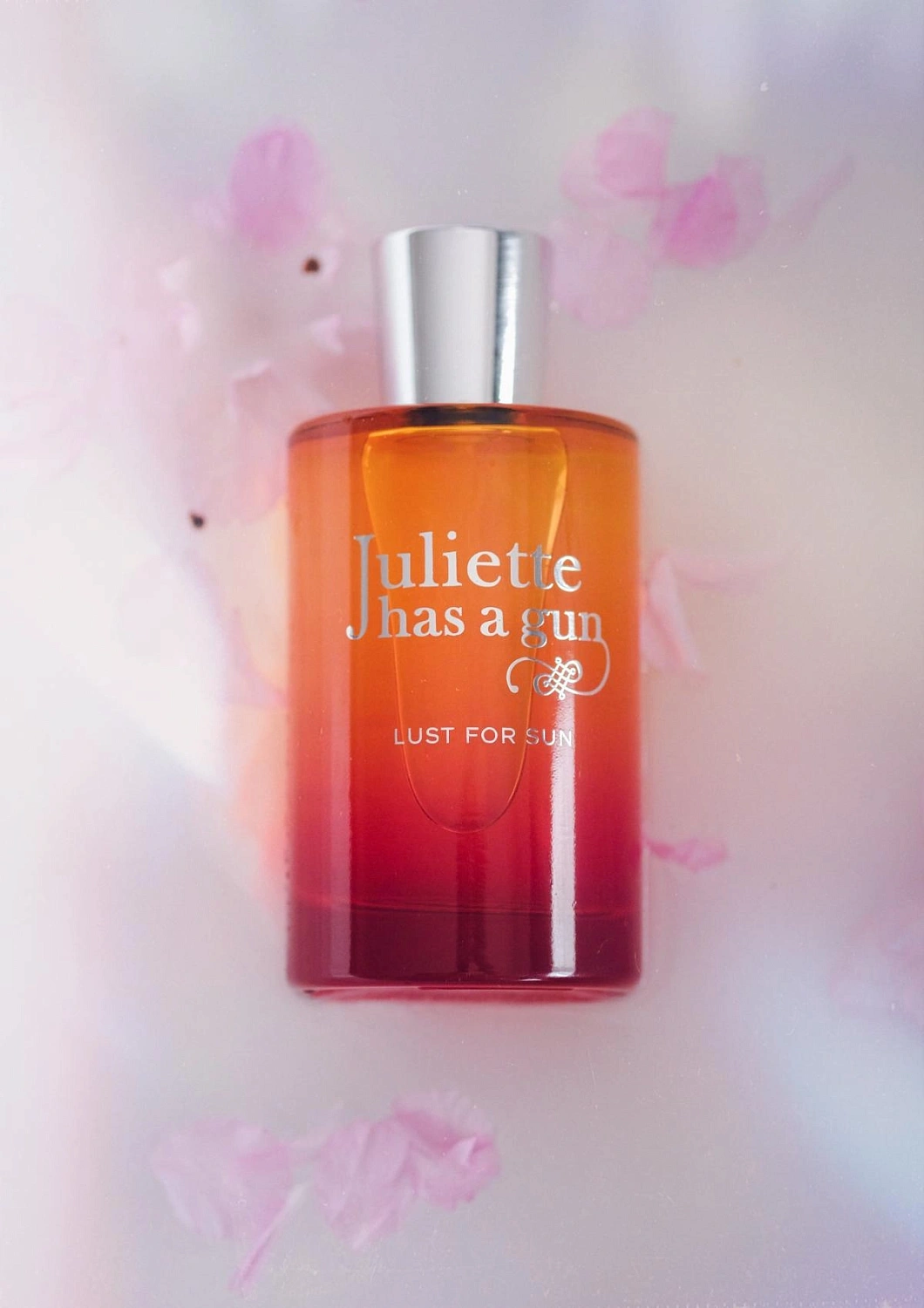 Juliette Has a Gun Lust For Sun
