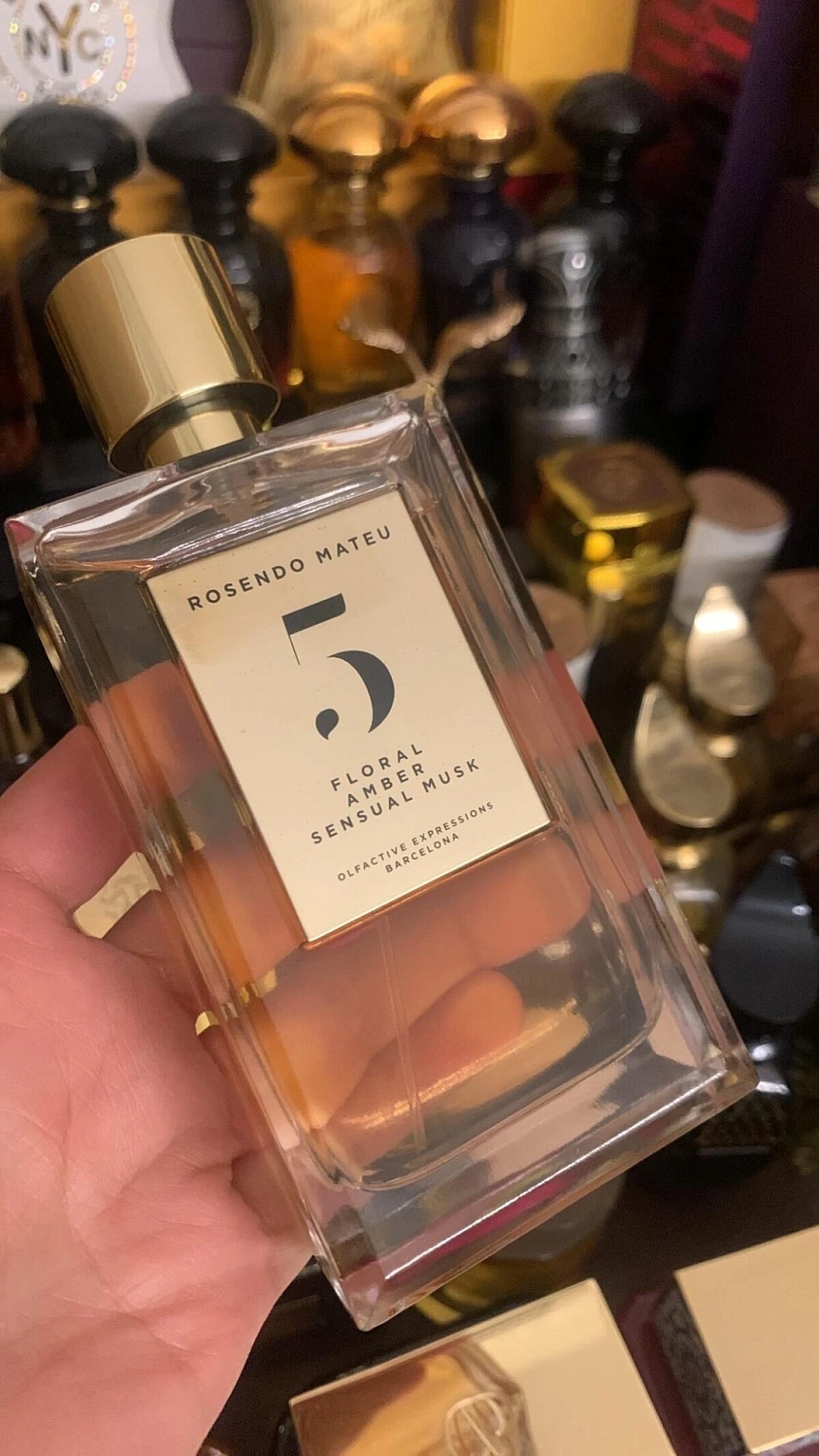Rosendo Mateu Olfactive Expressions Rosendo Mateu Nº 5 Floral, Amber, Sensual Musk