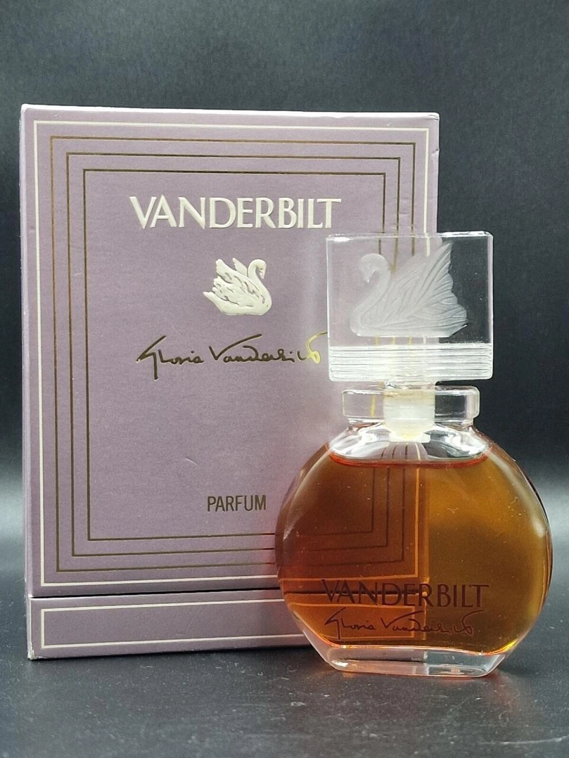 Gloria Vanderbilt