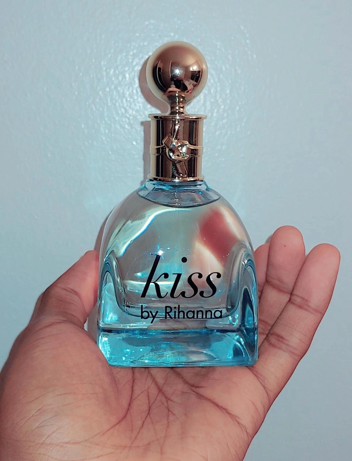 Rihanna Kiss